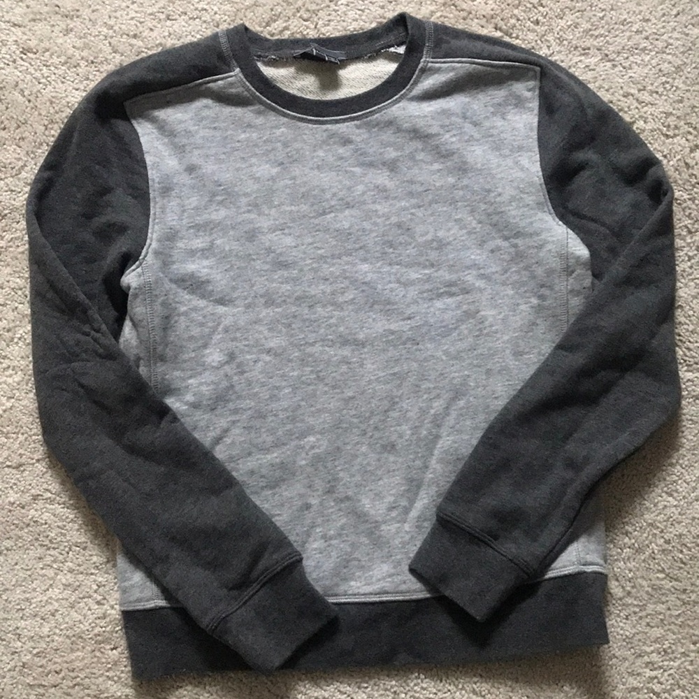 Unisex kids Vince sweatshirt size large gray cotton